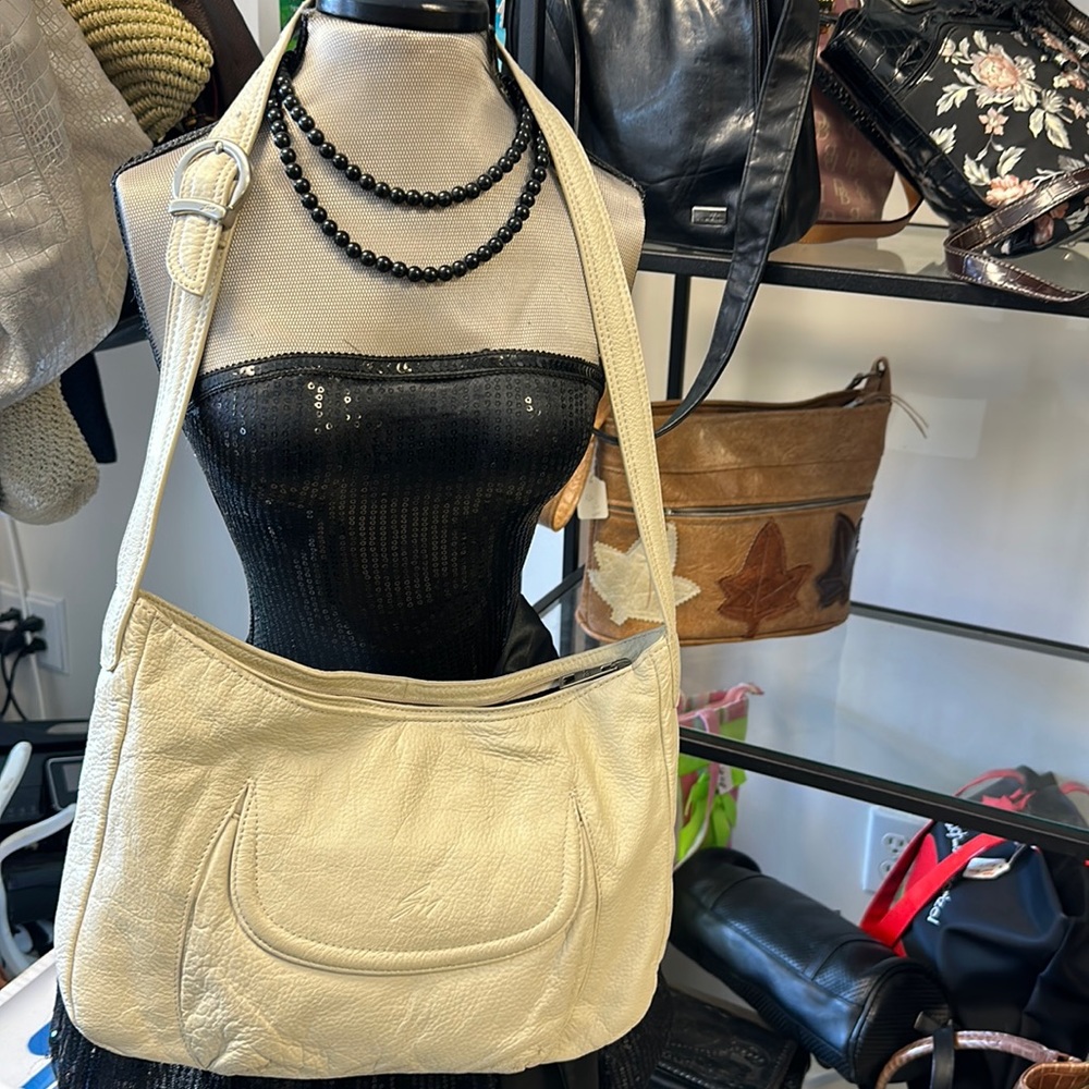 Stone Mountain Cream Leather Bag